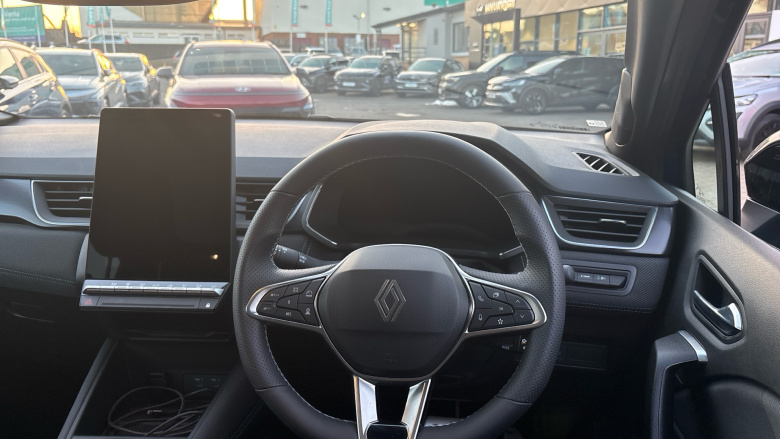 Renault Symbioz 1.8 E-Tech FHEV 160 Iconic Esprit Alpine 5dr Auto Hybrid Estate